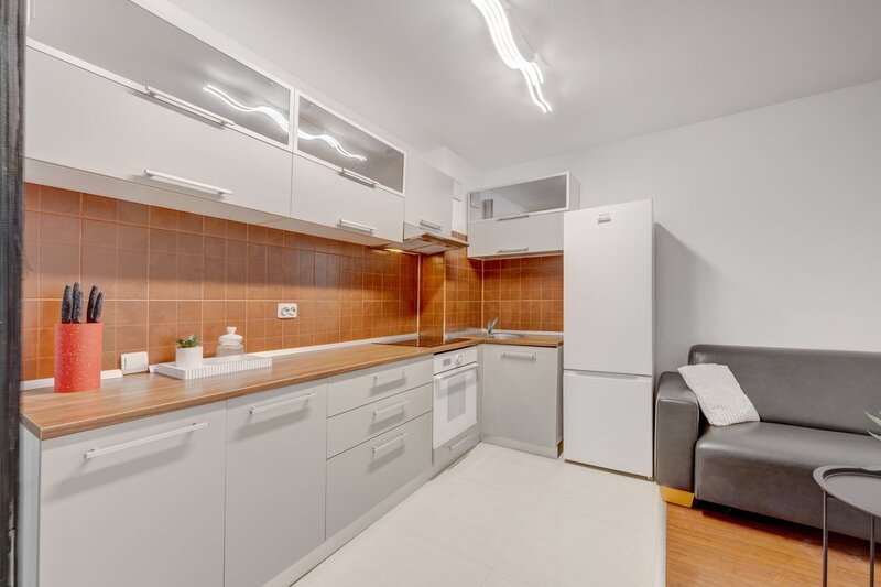 Drumul Taberei, Valea Furcii, studio cu dormitor, comision 0%.